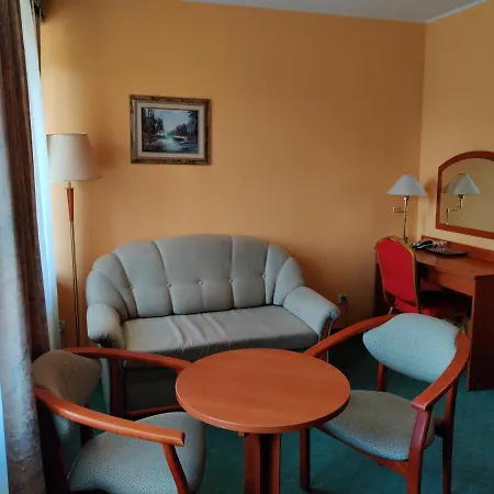 Otel Zulawy 3*